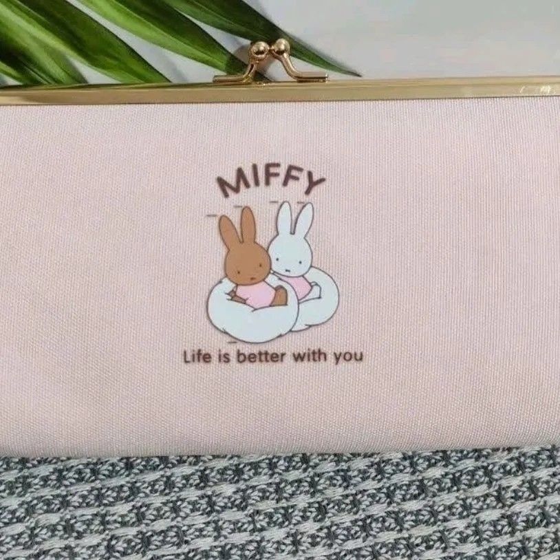 Золотой пенал-косметичка Miffy – обзор и цена Luxury Bags Edit