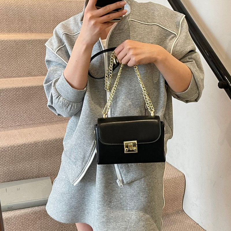 Стильно-шикарная новинка 2025  – обзор и цена Luxury Bags Classy