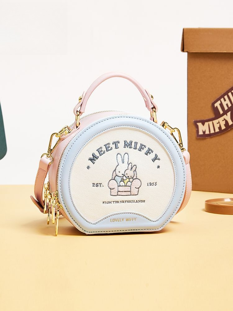 Новая женская сумка Anime Miff – обзор и цена Luxury Bags Edit