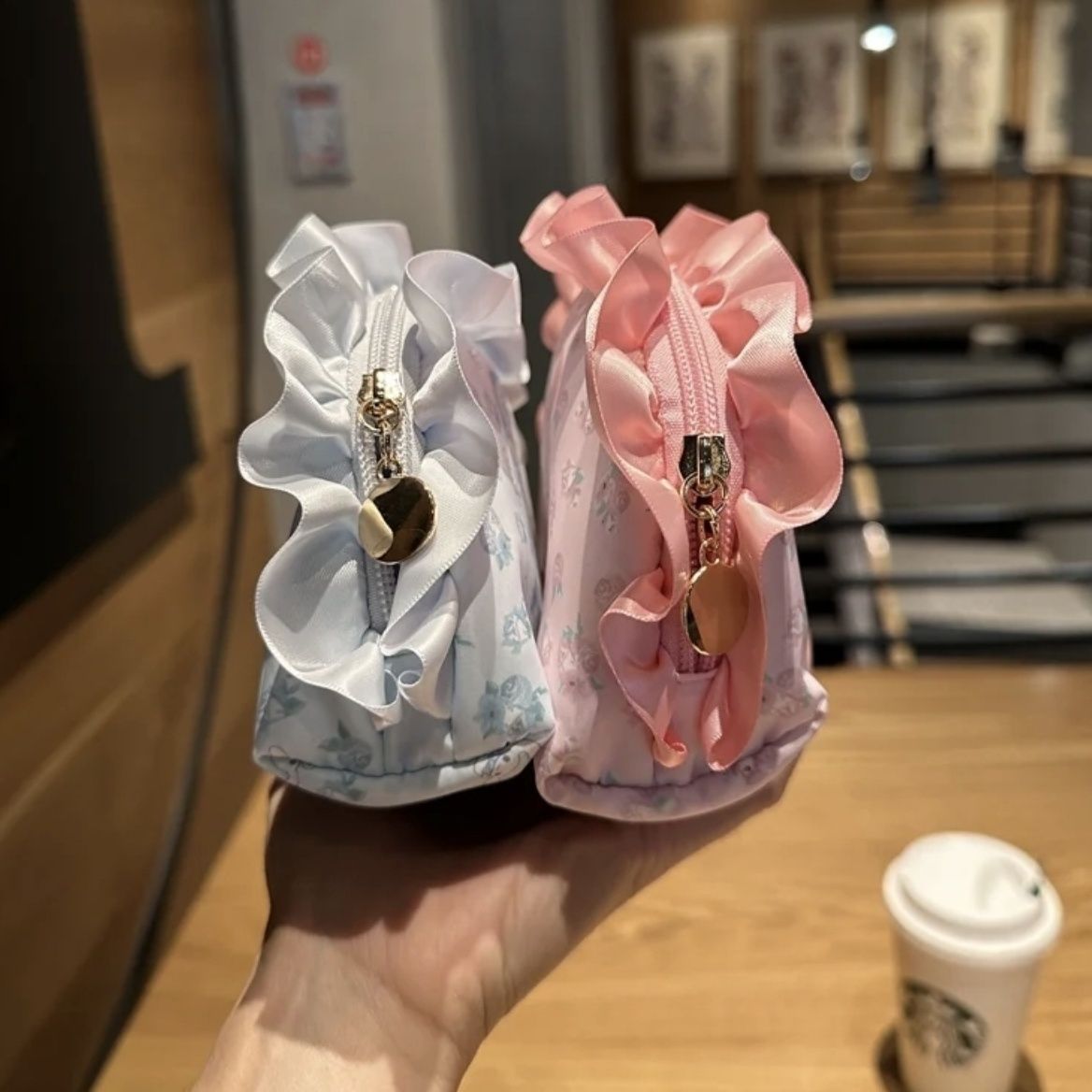 Новая косметичка Sanrio Kuromi – обзор и цена Luxury Bags Edit